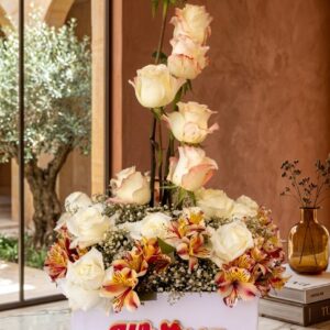 Cestas de Flores Naturas  Personalizada Elegância Floral